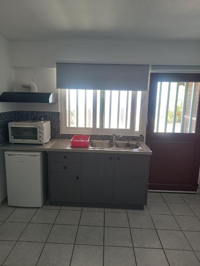 Voulias Αpartments Apartment Kini Екстериор снимка