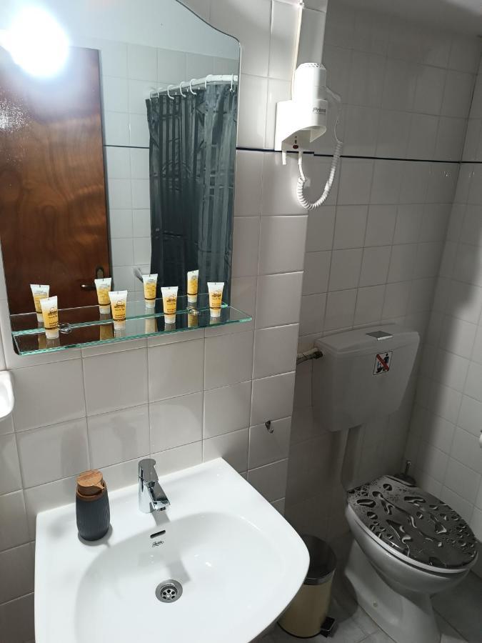 Voulias Αpartments Apartment Kini Екстериор снимка
