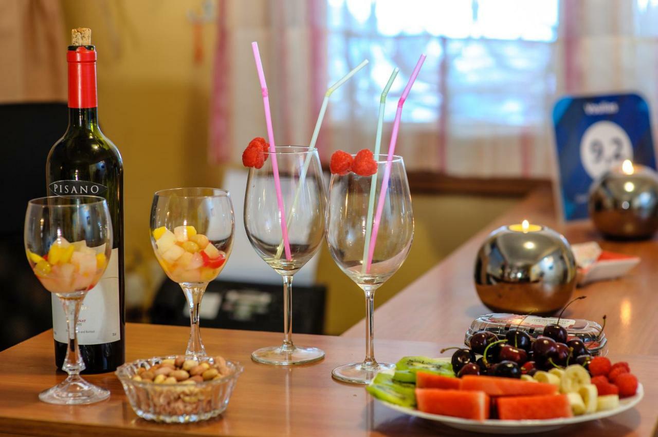 Voulias Αpartments Apartment Kini Екстериор снимка